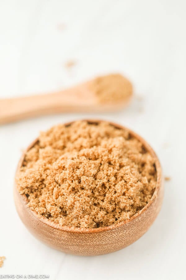 Brown sugar in a bowl 