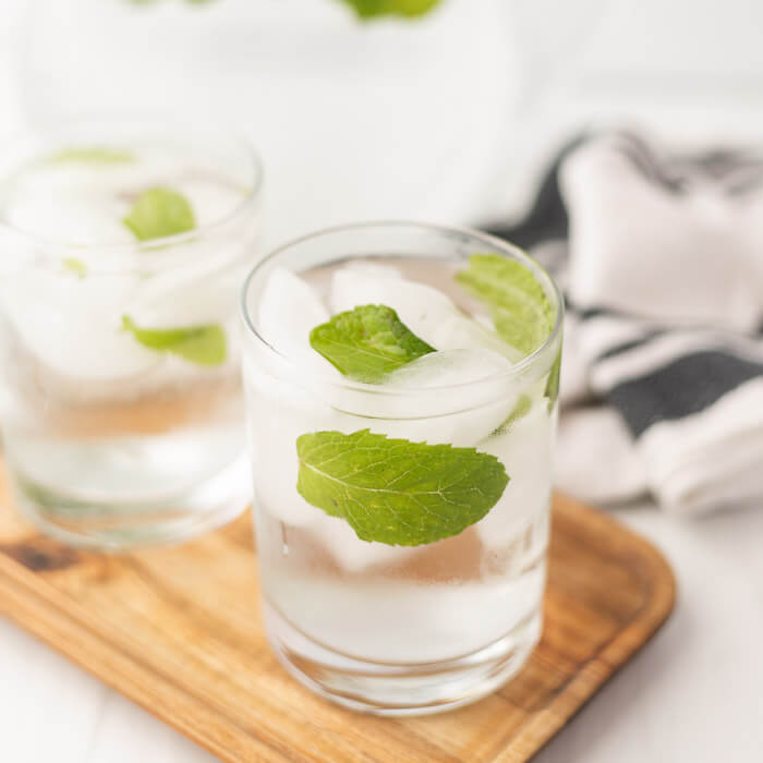 mint water in glasses. 