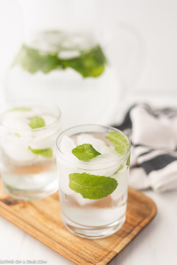 mint water in glasses. 