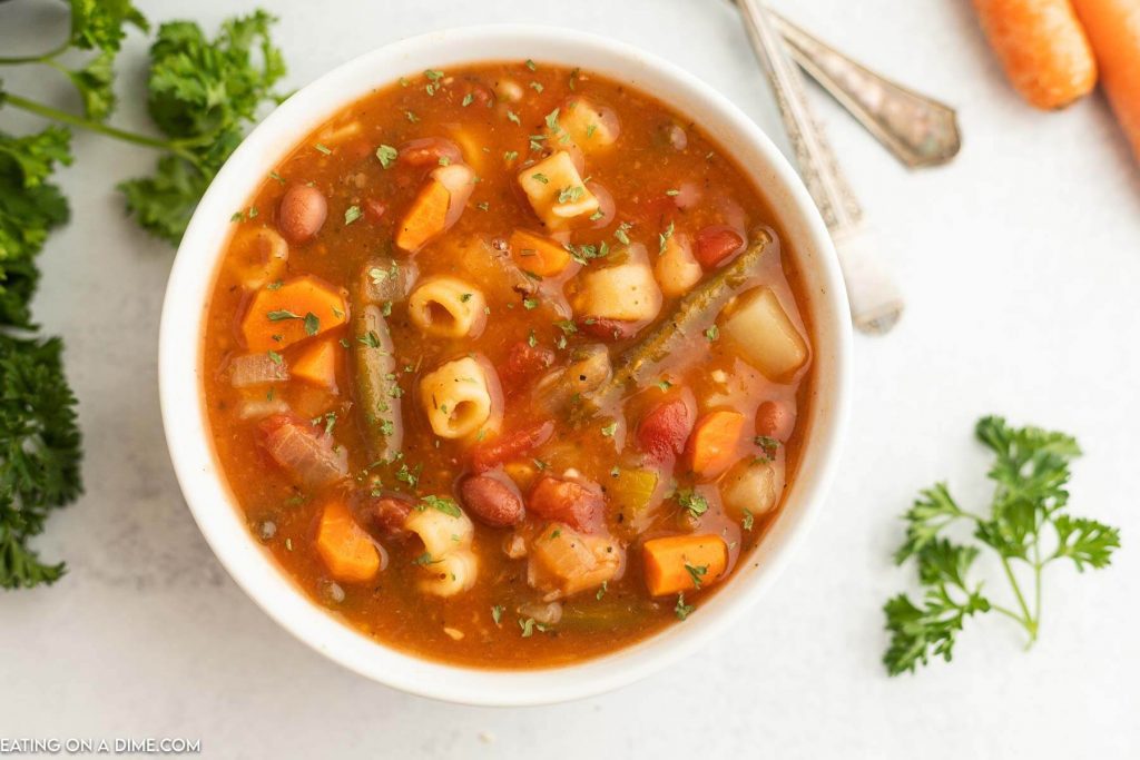 A bowl of minestrone soup 