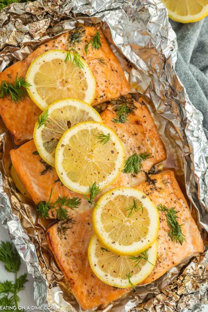grilled salmon in foil