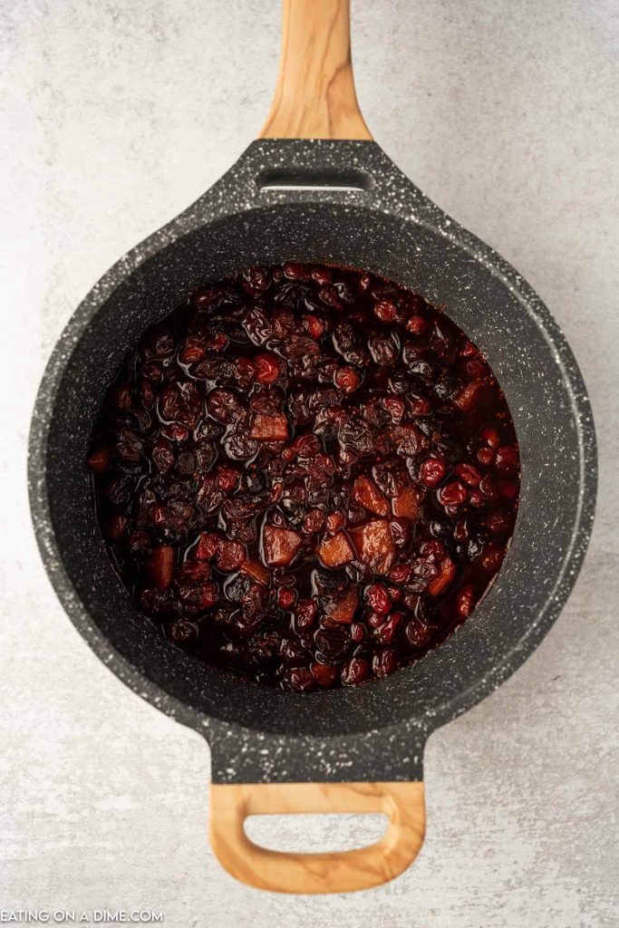 A saucepan of cranberry chutney