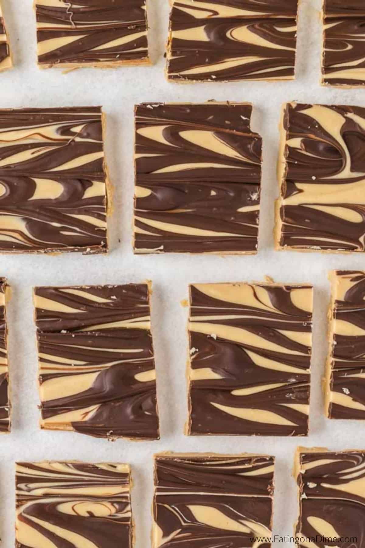 After letting the mixture cool, cut it into small squares.