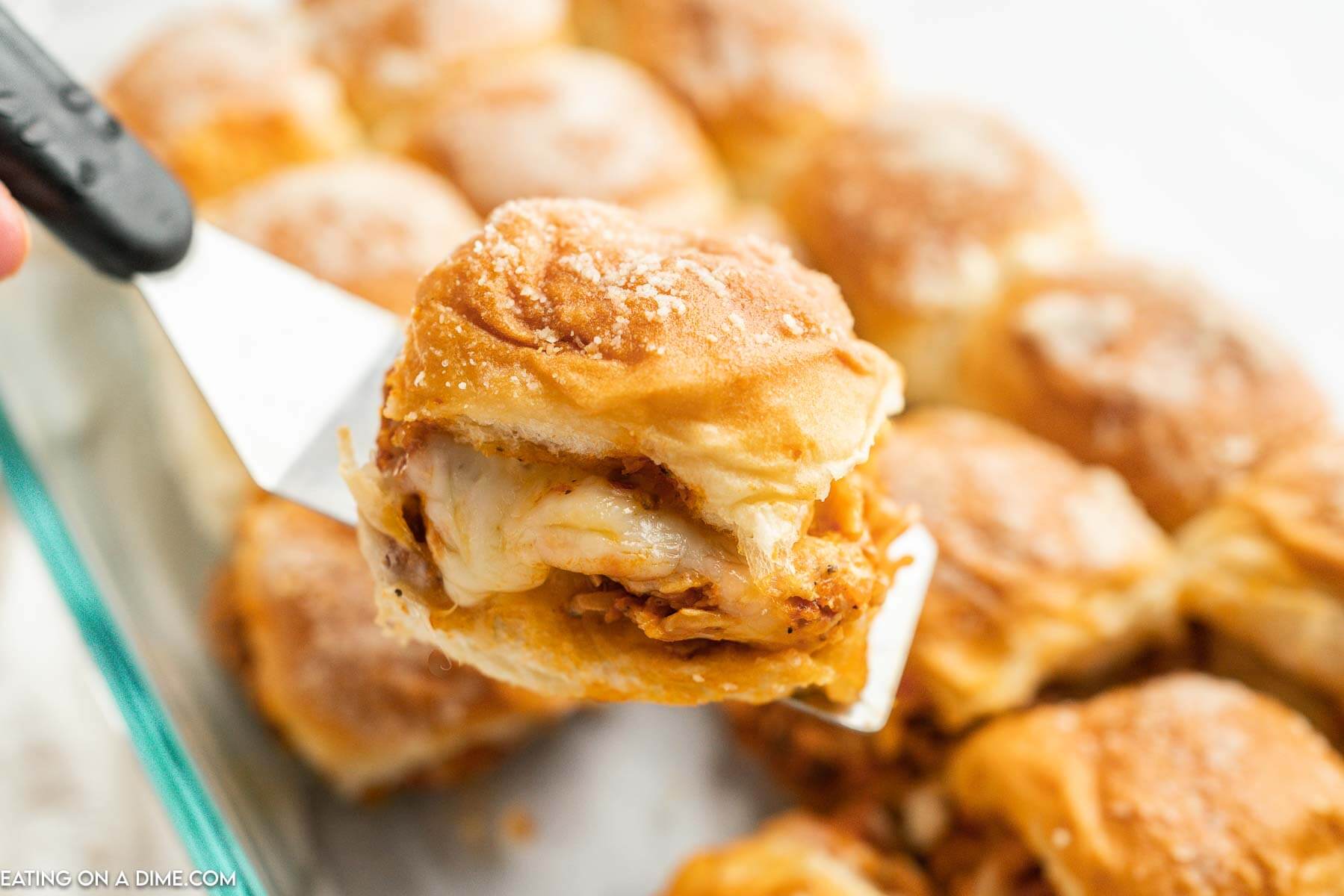 Crockpot Chicken Parmesan Sliders Recipe
