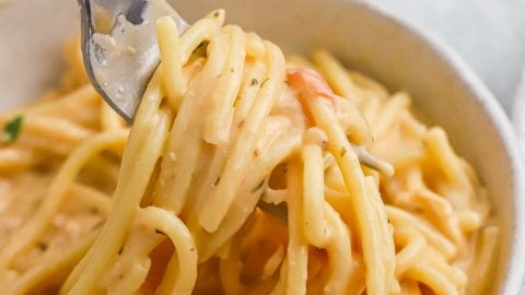 Crockpot Chicken Spaghetti Recipe -slow cooker cheesy spaghetti