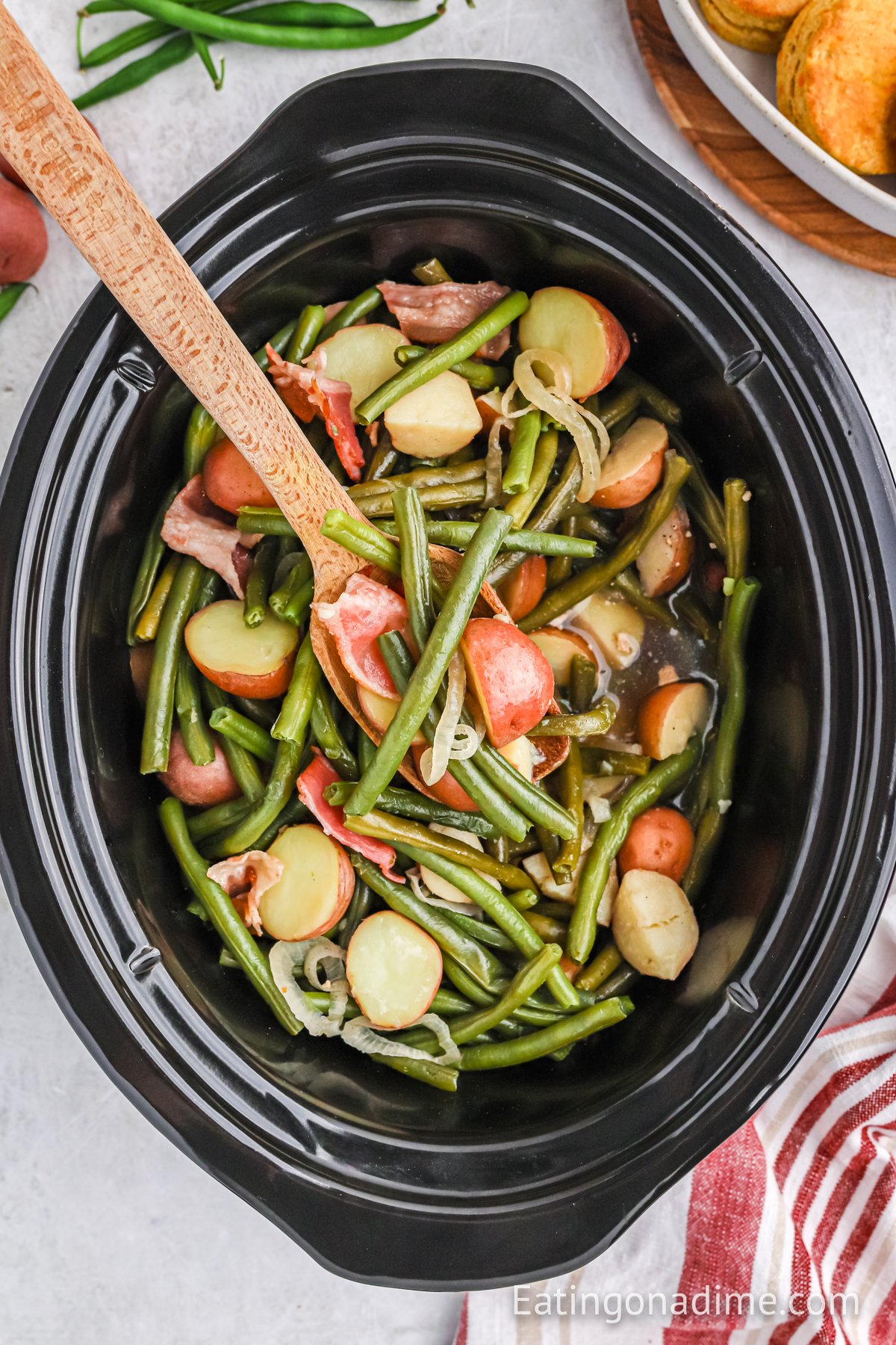 Slow Cooker Green Beans and Potatoes Recipe