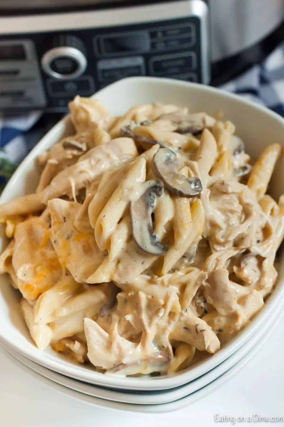 Creamy Cheesy Pasta in a bowl