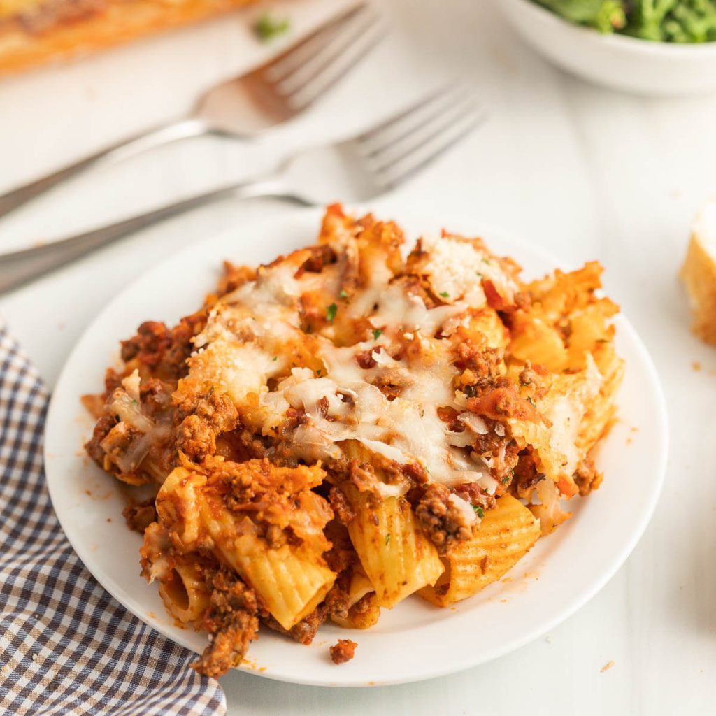 easy pasta bake on a plate