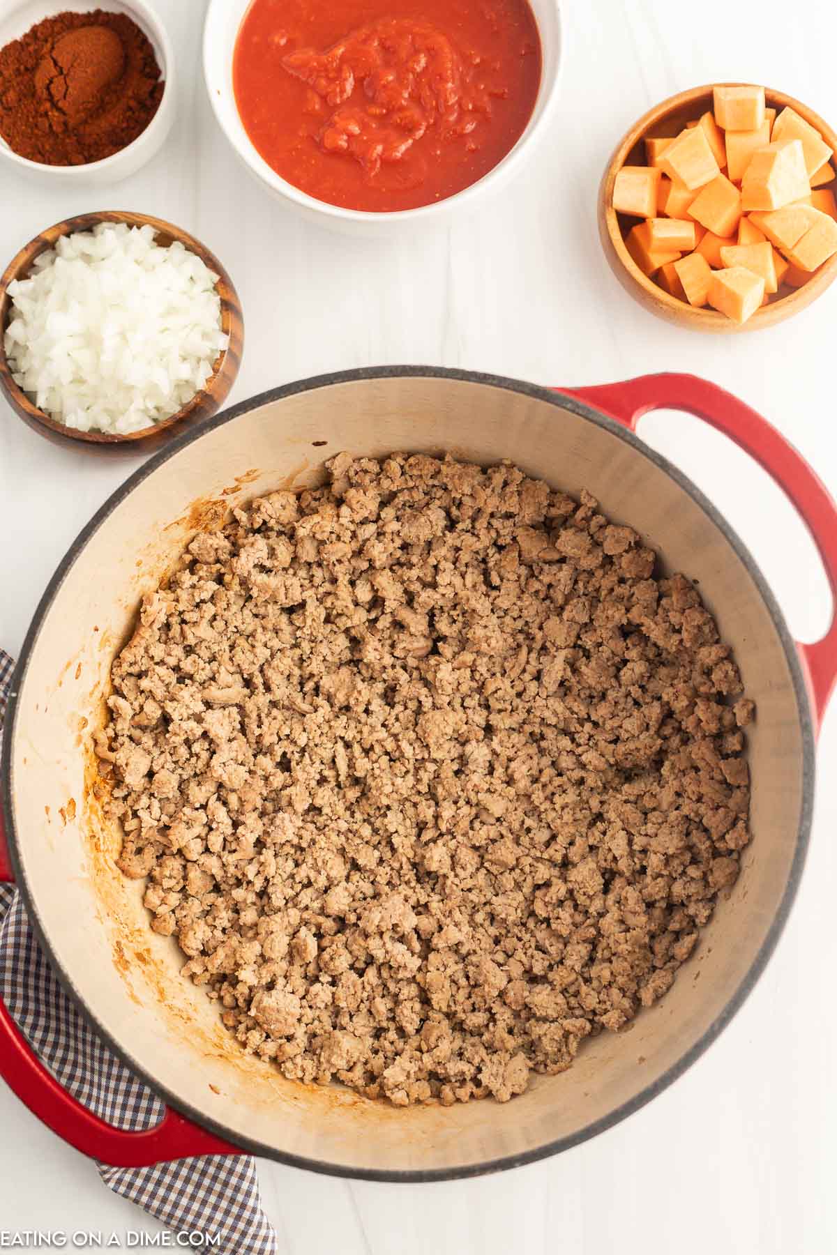 Cooking ground turkey in a large pot