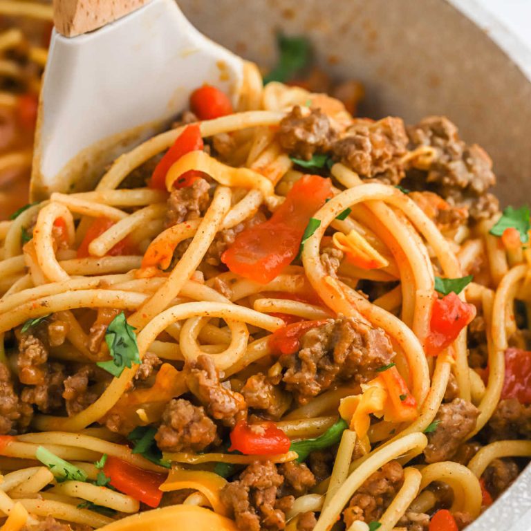 Taco Spaghetti Recipe - Eating on a Dime