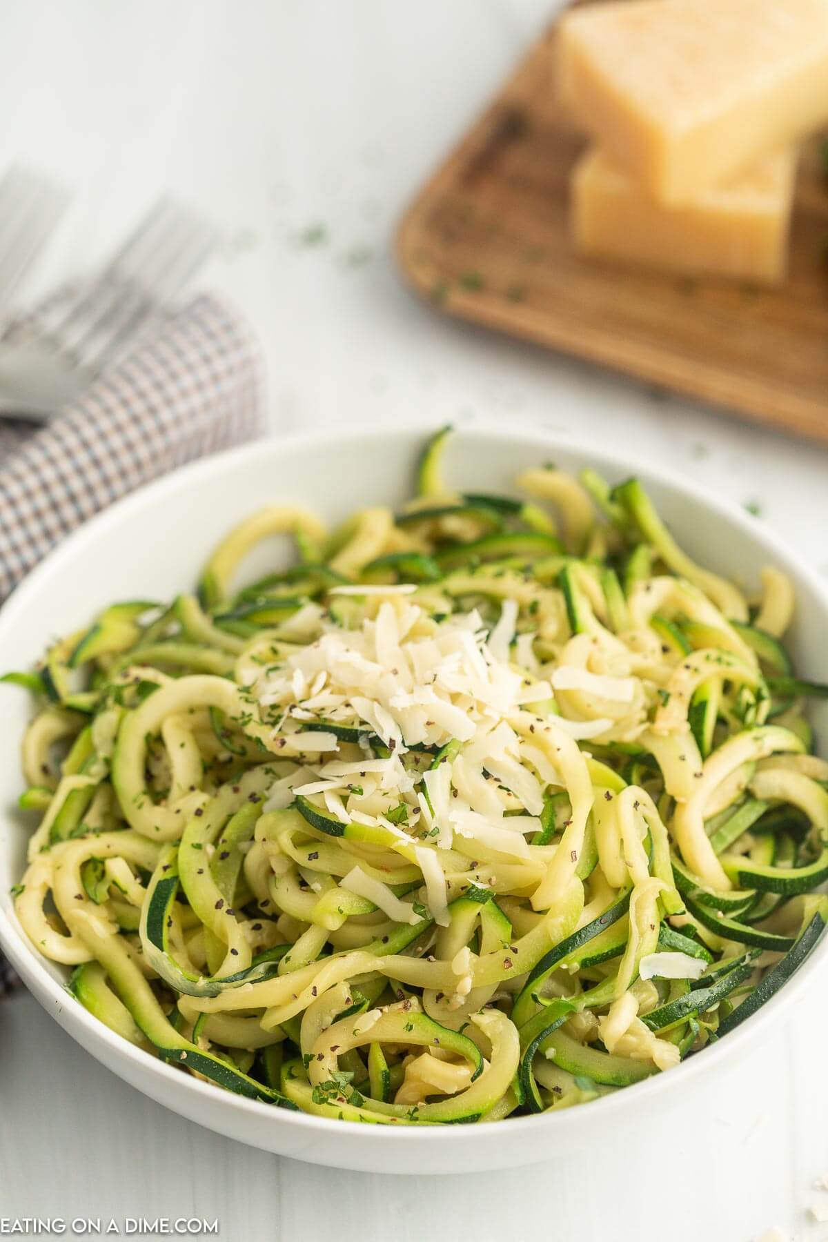 Easy Zoodles Recipe (Zucchini Noodles for Beginners) - Two Healthy