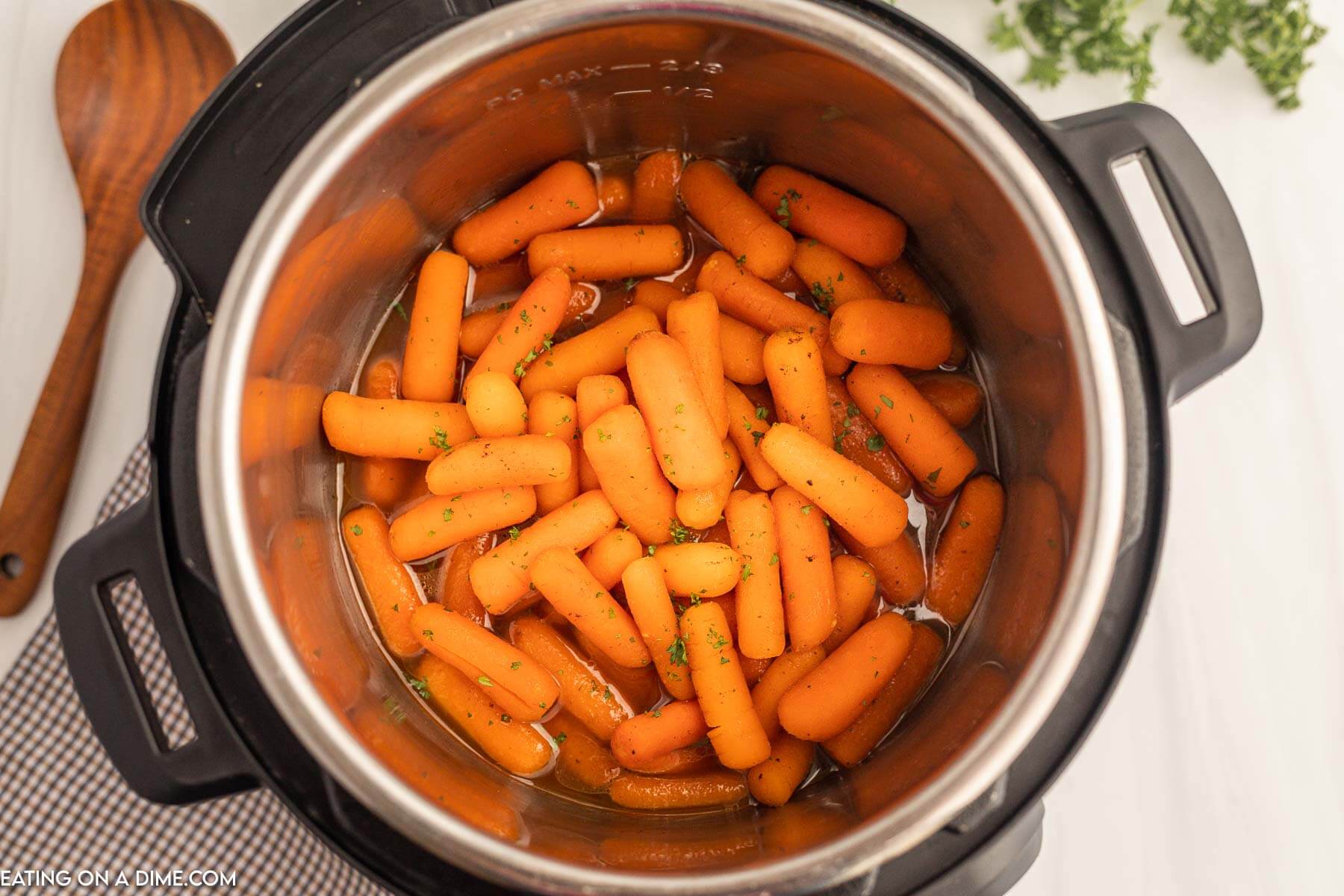 Cooked Baby Carrots in the instant pot