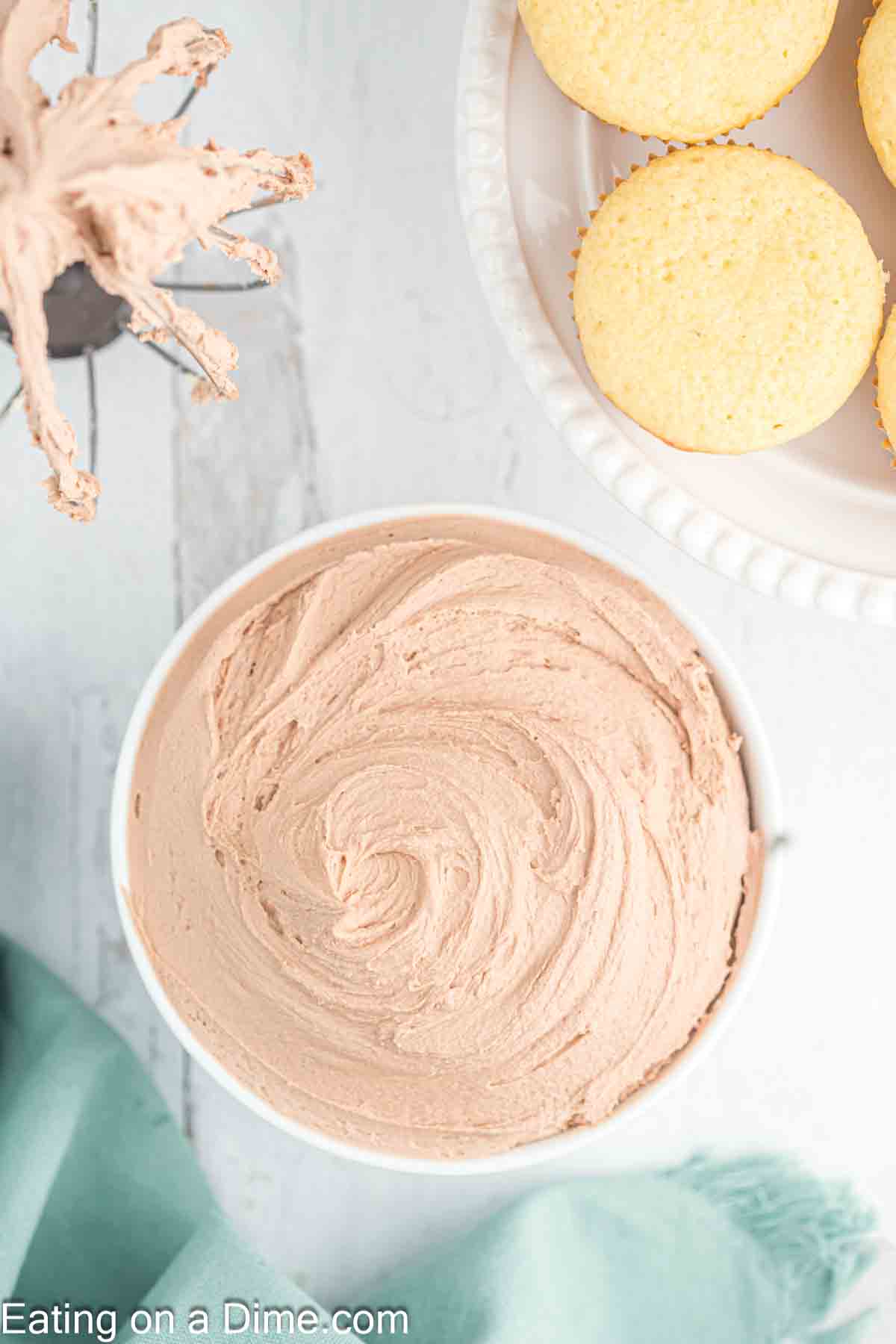 Bowl of nutella frosting