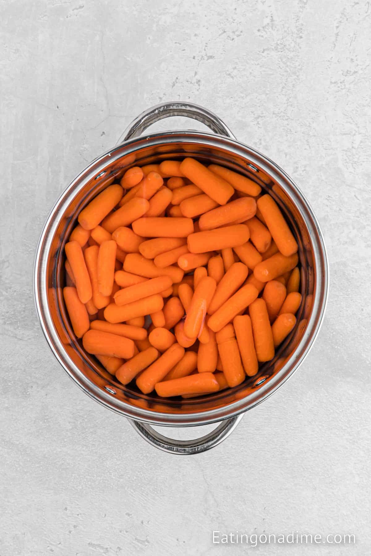 Baby Carrots in a large pot of water