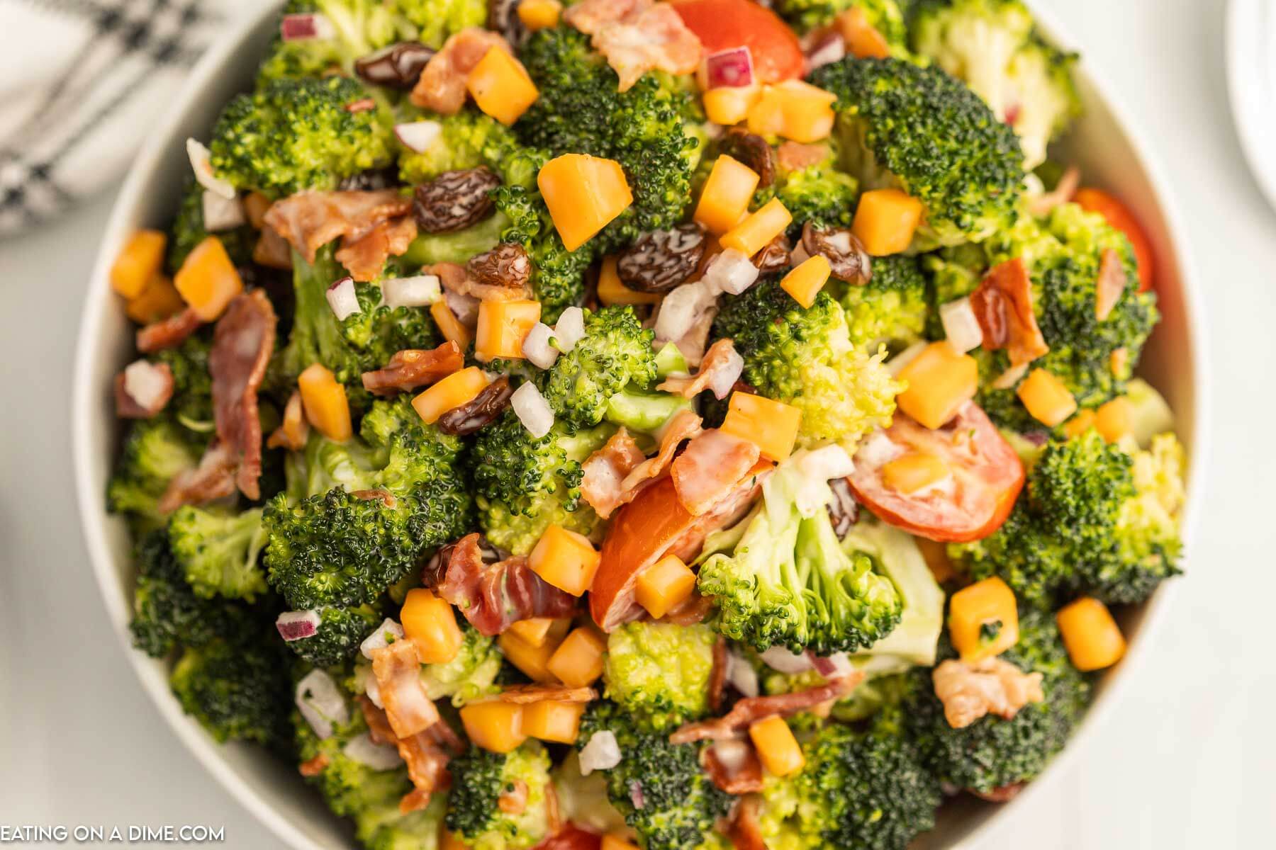 A bowl of broccoli salad