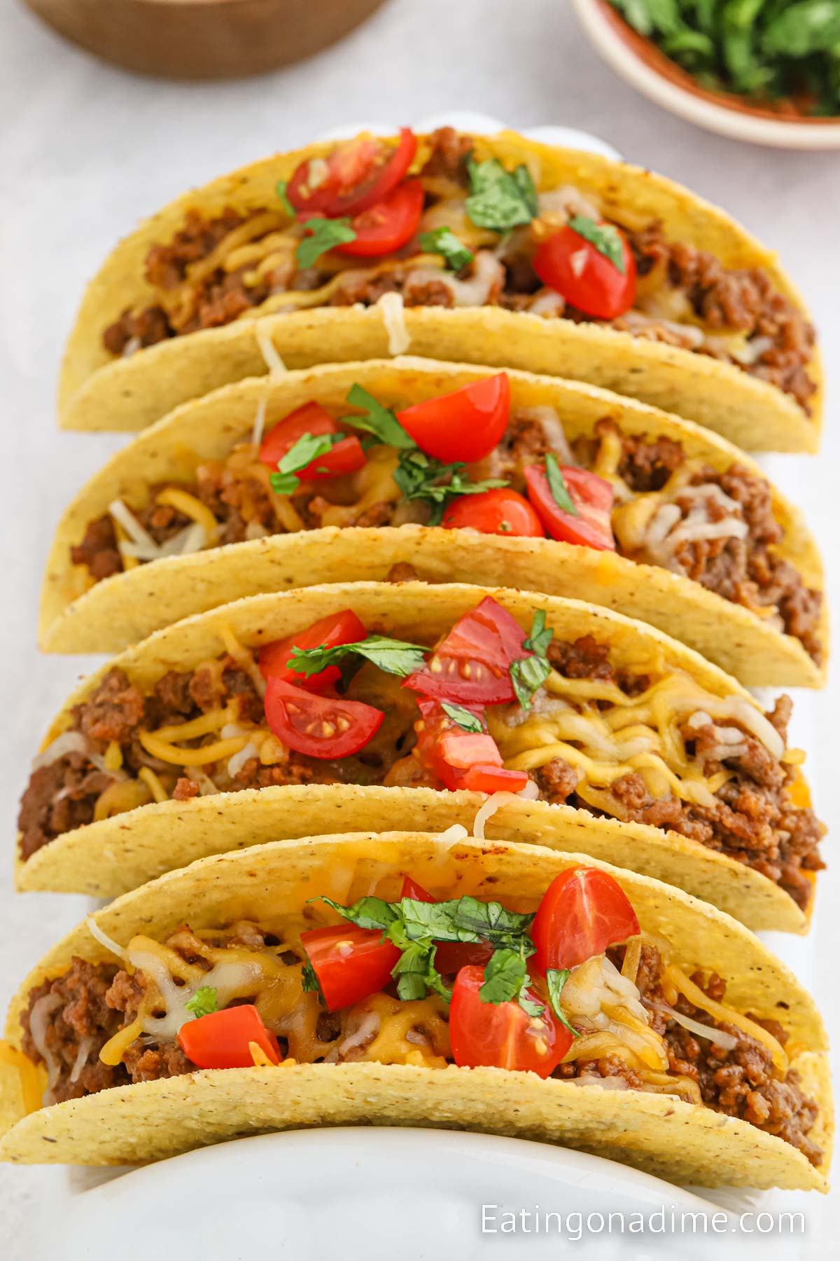 Sloppy Joes tacos in a taco stand