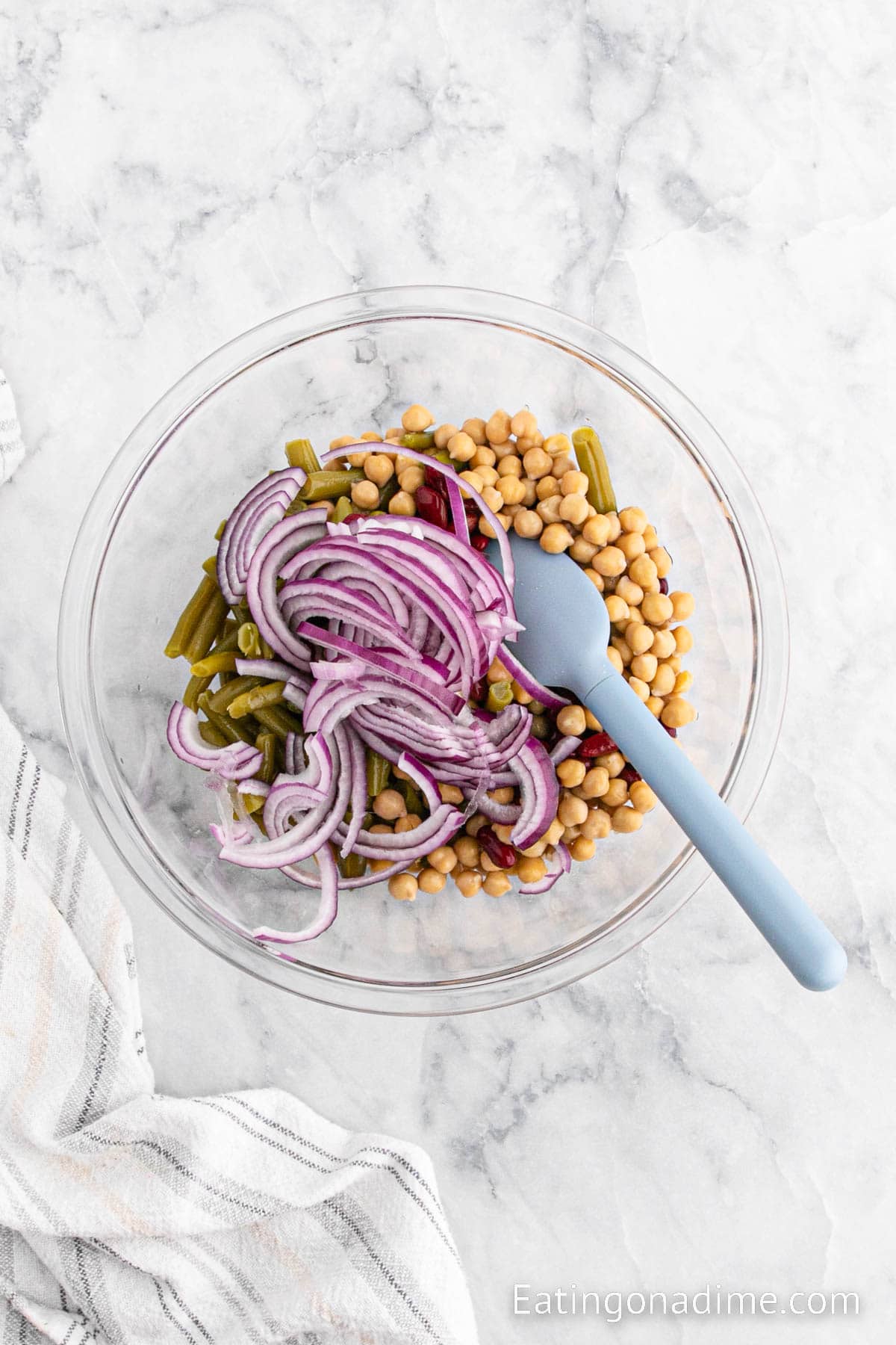 Beans and red onions in a bowl 