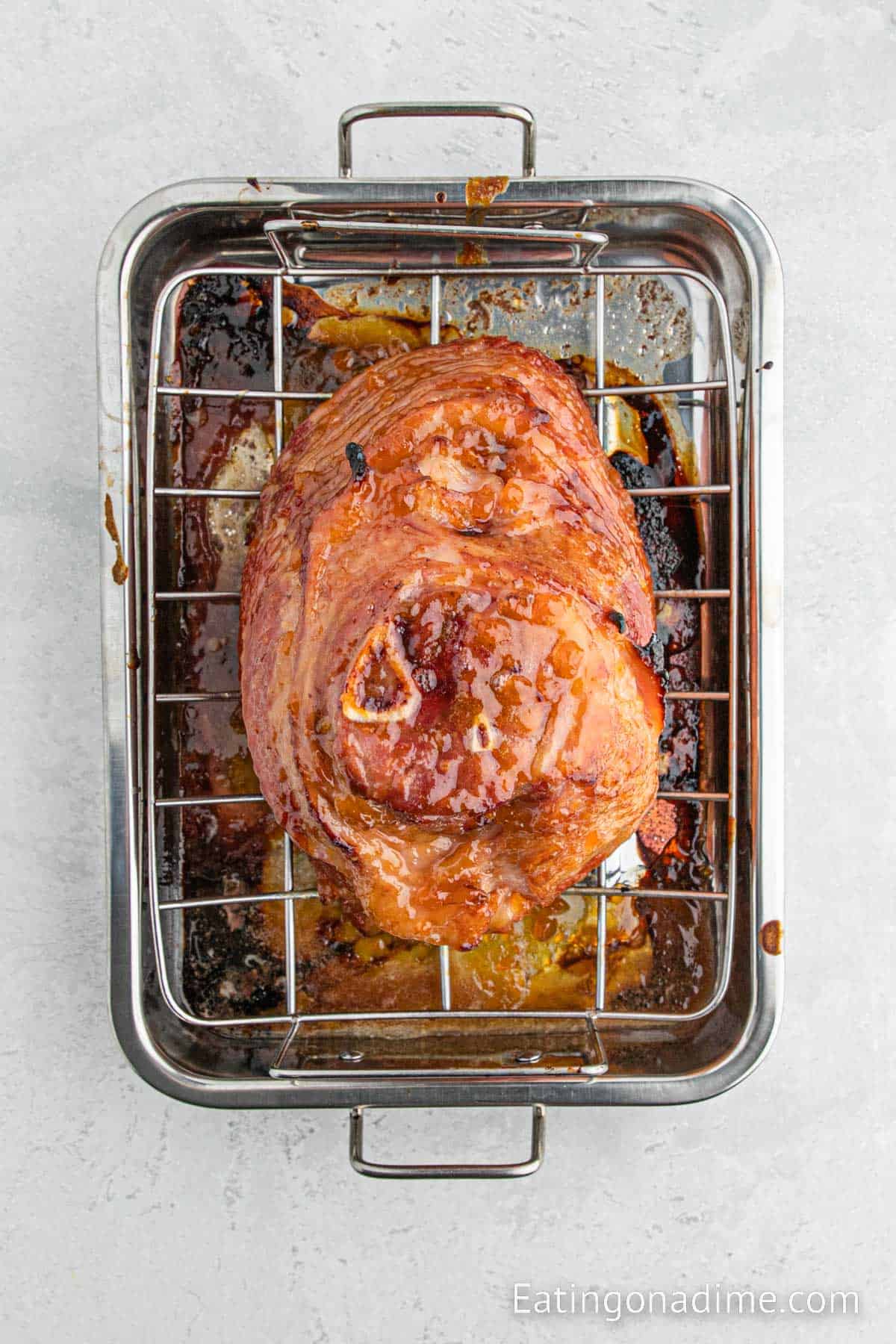 Baked ham in a roasting pan