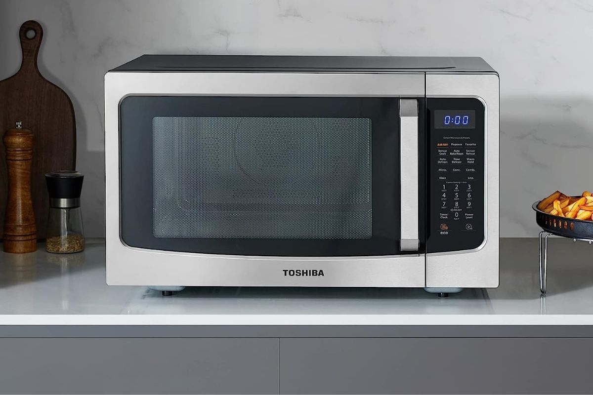 Toshiba 4-in-1 Microwave Air Fryer combo 