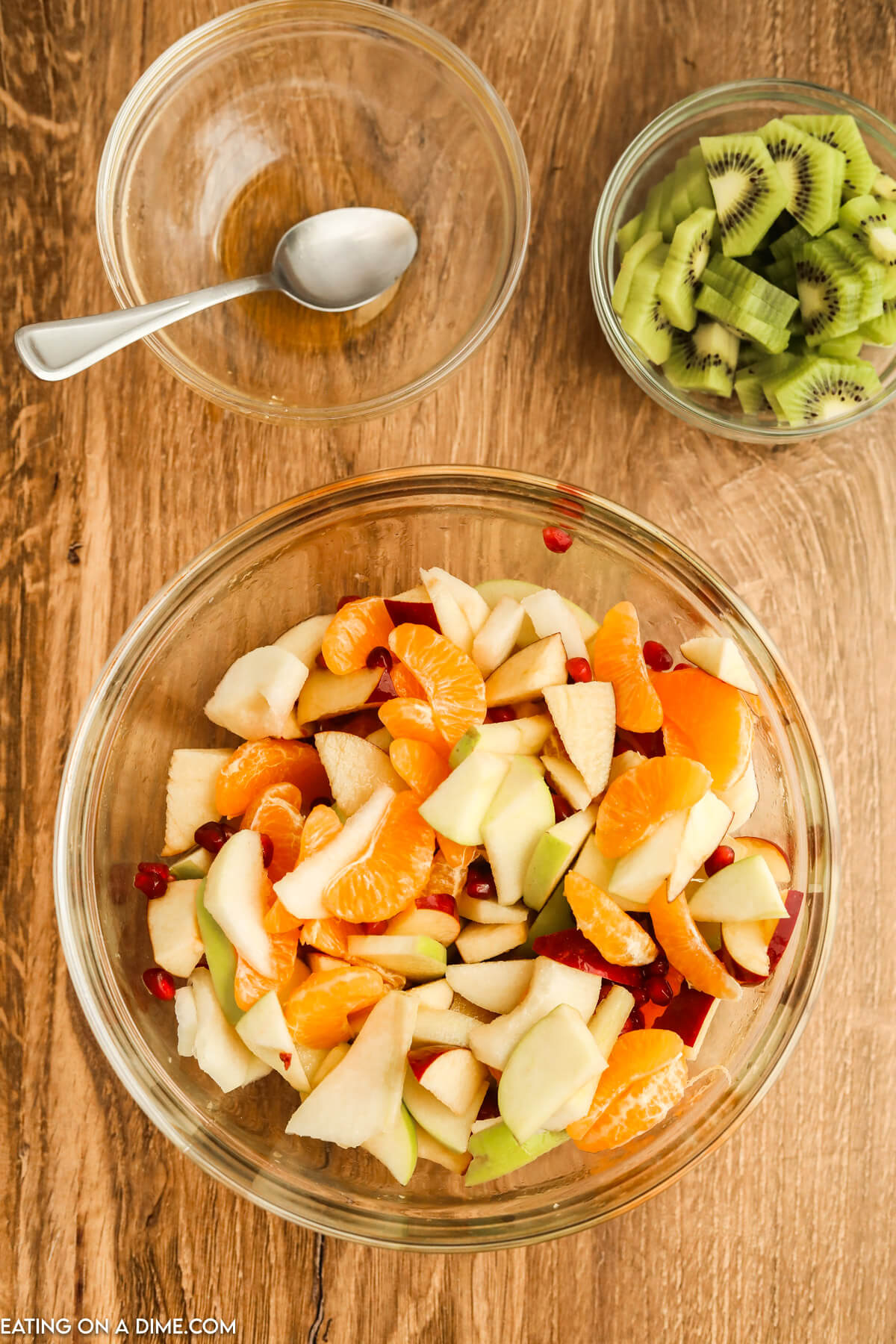 Bowl of cut up fruit. 