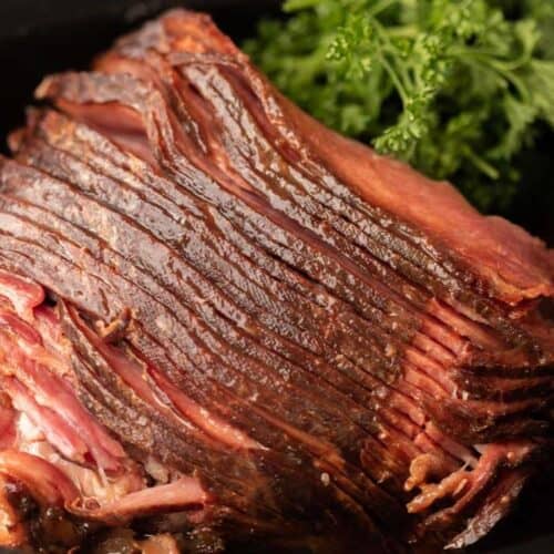 up close photo of spiral ham