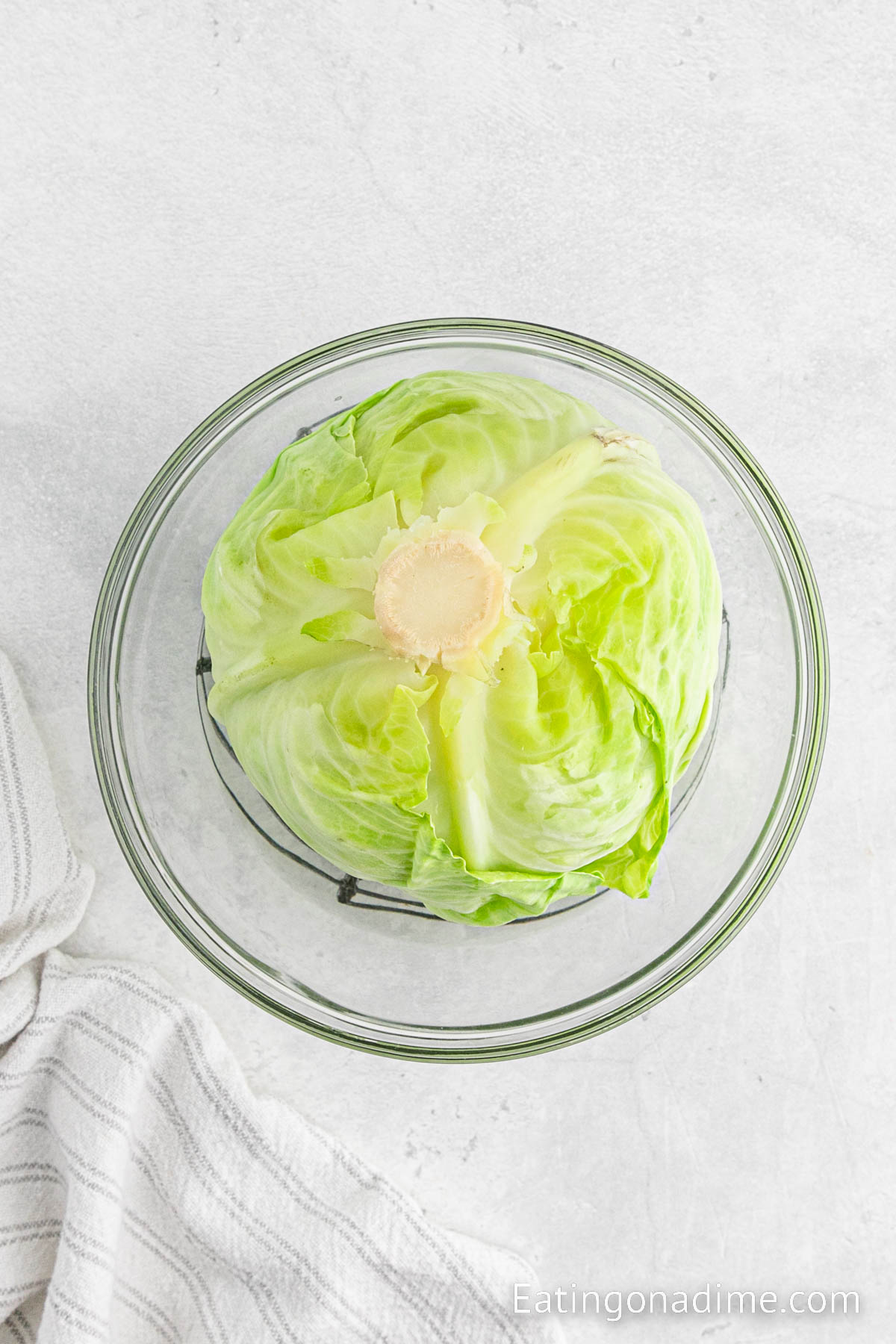 Cooked cabbage in a bowl