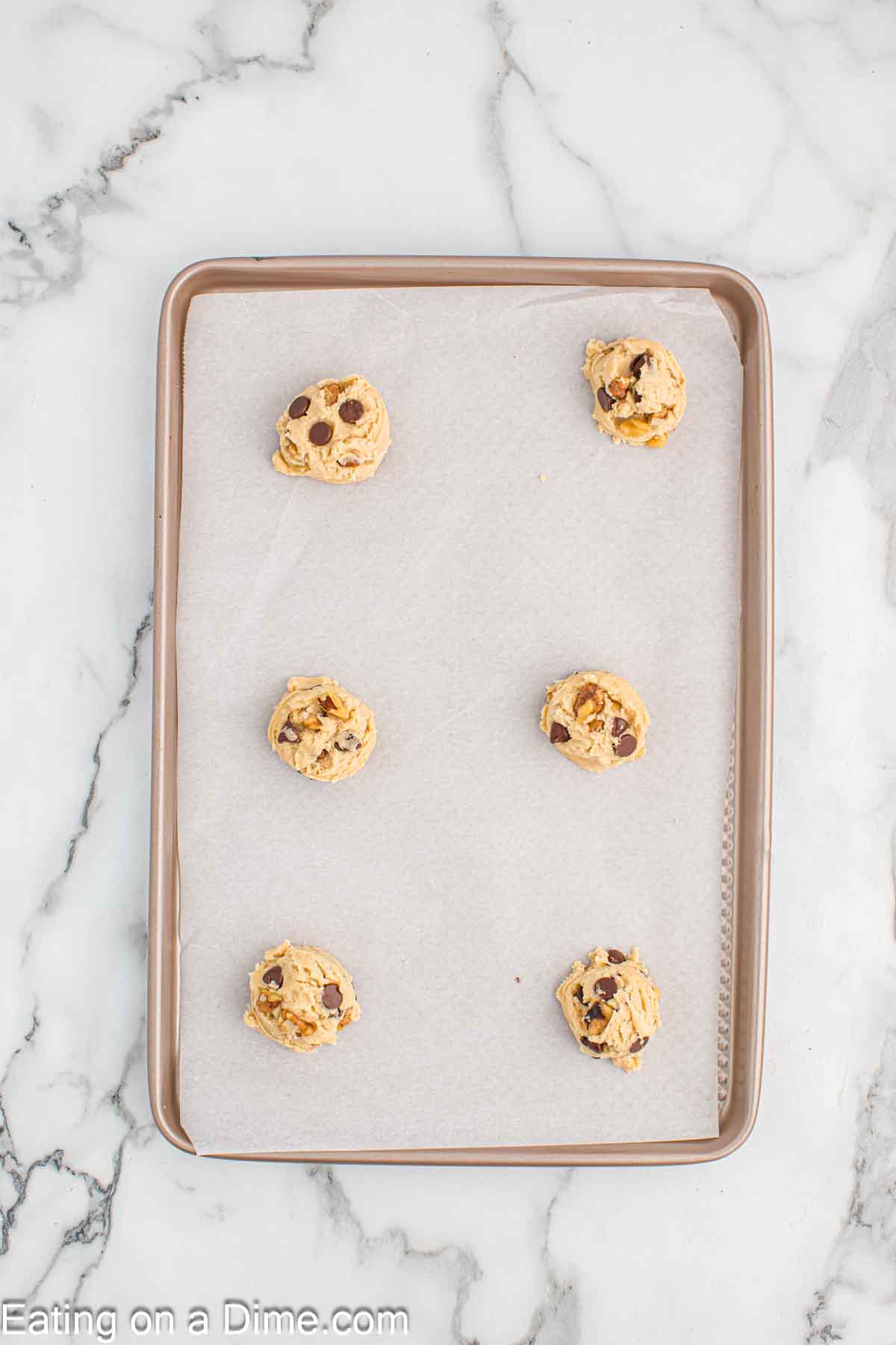 Placing the cookie dough on a baking sheet