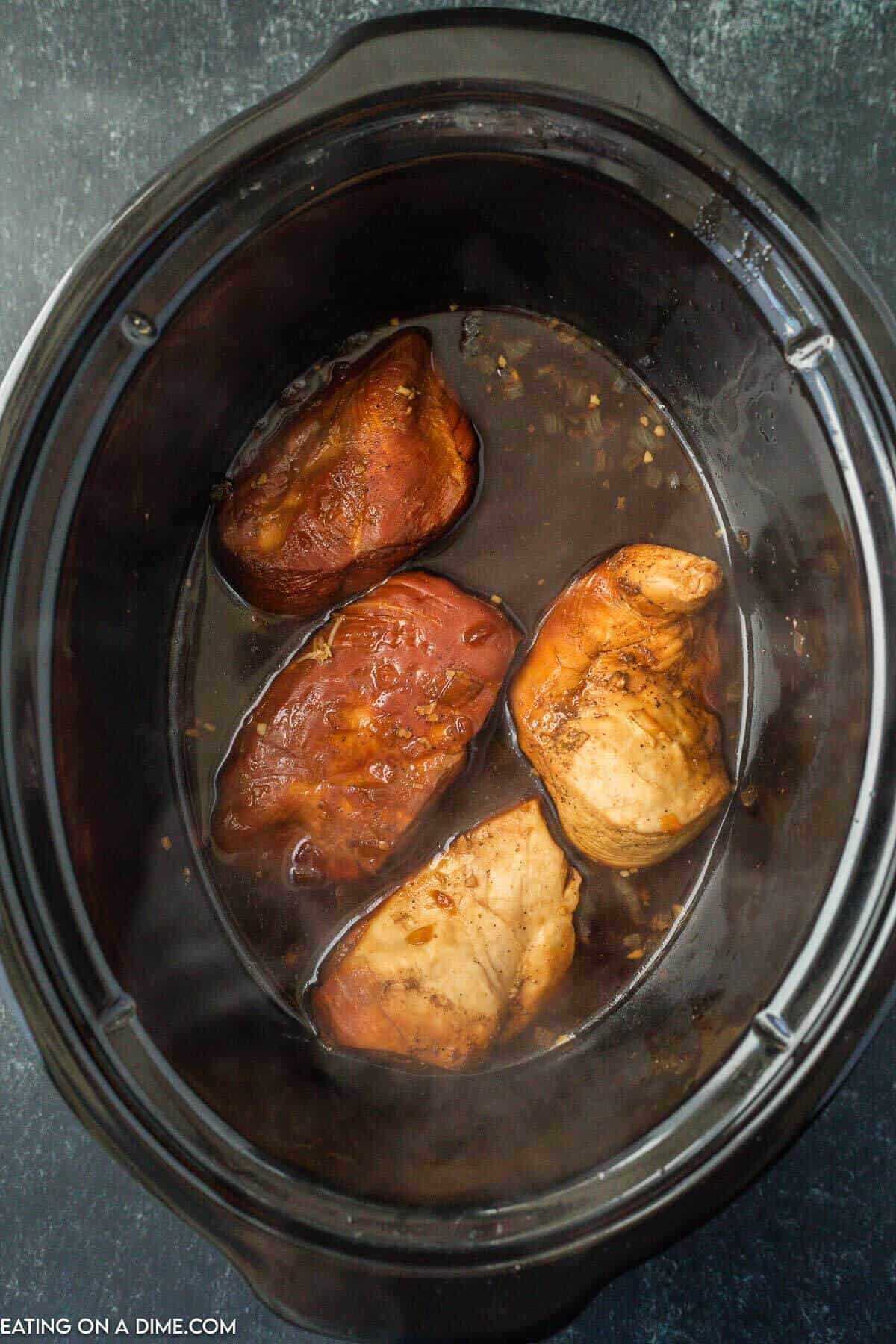 Cooked chicken in the slow cooker