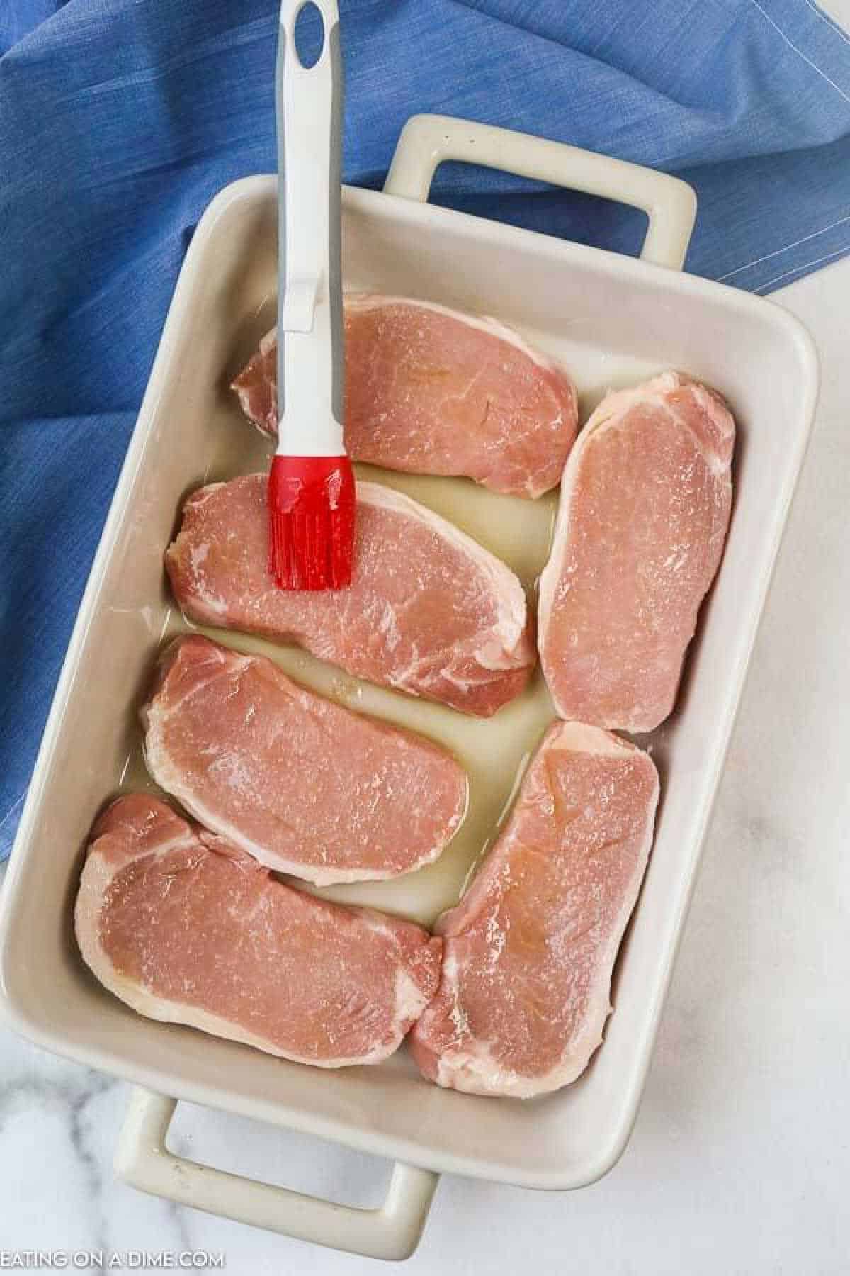 do you cover pork chops when you bake them 