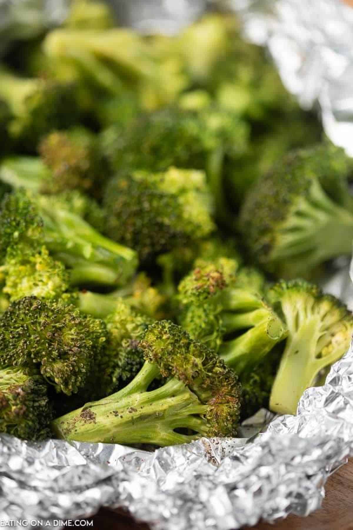 closeup picture of grilled broccoli