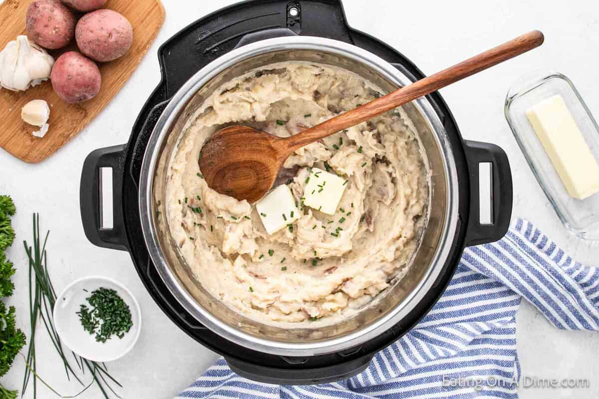 Instant Pot Mashed Red Potatoes - Eating on a Dime