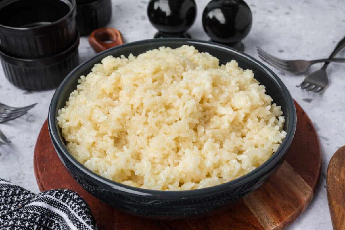 Sticky rice in a bowl.