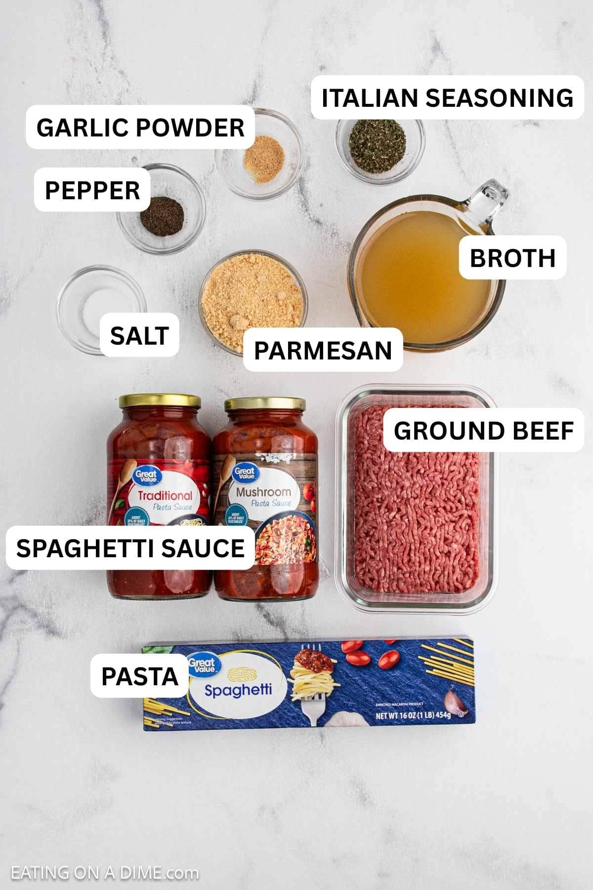 Ingredients need to make this recipe which includes ground beef, pasta sauce, spaghetti noodles, broth, and seasoning.